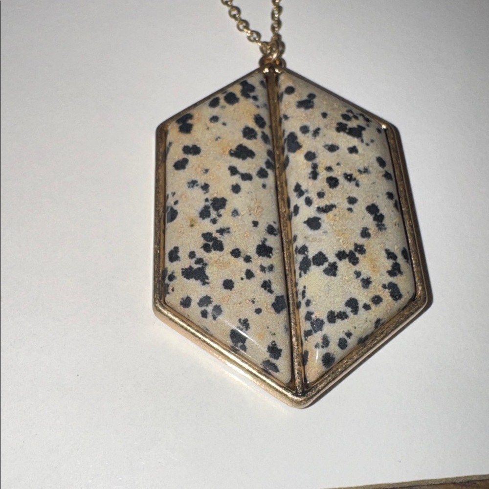 6/$25 - Pomina Speckled Stone Geometric Pendant Necklace (BR1313/2) - Picture 3 of 9